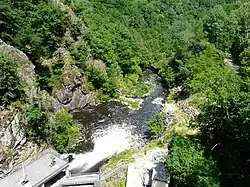 La Diège en aval du barrage.