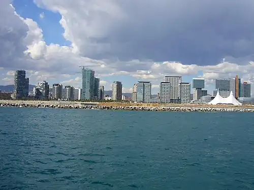 Le quartier Diagonal Mar, vu depuis la mer.