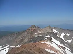 Vue depuis le sommet du pic Diamond.