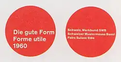 Signet graphique, constitué d'un cercle rouge et du texte "Die gute Form 1960", en caractère Akzidenz Grotesk.