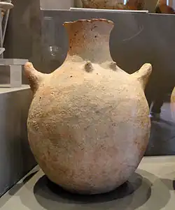 Cruche à double anse de la nécropole de Jéricho, 2300-3800 av. J.C., Musée du Vatican, Rome