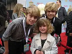Cole et Dylan Sprouse, avec Piper Reese&nbsp;(en)