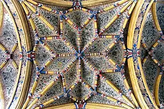 Église Saint-Jacques-le-Mineur de Liège (1015-1538), l'église comporte 140 clés de voûte.