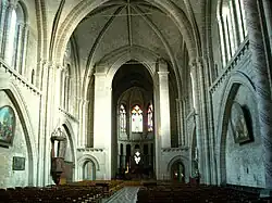 Nef de l'église Notre-Dame de la Couture du Mans (1180-déb XIIIe&nbsp;siècle).