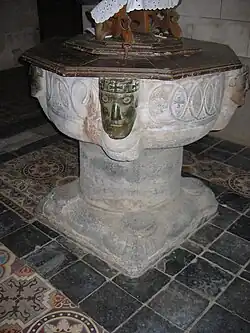 Fonts baptismaux