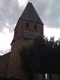 La tour fortifiée du XIIe&nbsp;siècle.