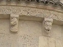 Modillons de l'absidiole nord.