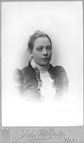 Elli Ansas, fondatrice et directrice du Collège des femmes de Vaasa, 1904.
