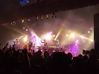 Description de cette image, également commentée ci-après