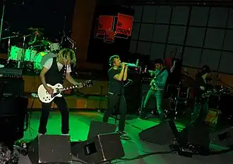 Description de cette image, également commentée ci-après