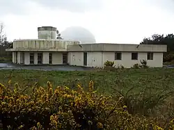 PB6 démantelée, au premier-plan : le bâtiment énergie.