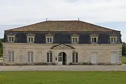 Façade Sud et entrée de la Corderie royale