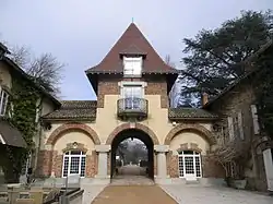 Entrée du golf de Mionnay.