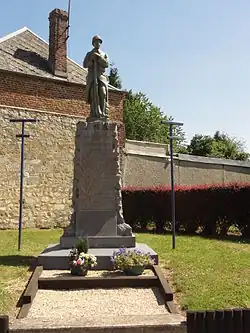 Monument aux morts.
