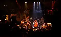 Description de cette image, également commentée ci-après