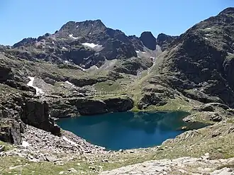 étang central 2&nbsp;370&nbsp;m et petit étang de la Gardelle 2&nbsp;387&nbsp;m.