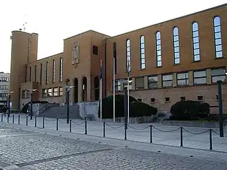 Maison communale d'Evere (style « paquebot », Robert Rousseau)