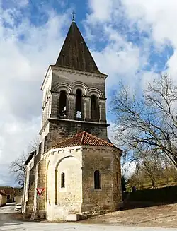 Le chevet de l'église Saint-Pierre-ès-Liens.