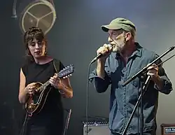 Miossec clôt le premier weekend.