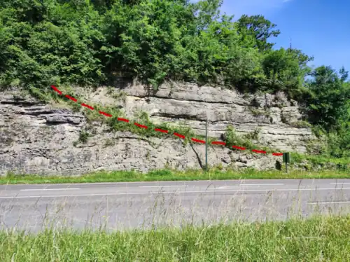 Faille géologique inverse à Harambeltz.