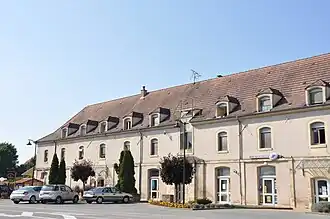 La caserne de Faverney.