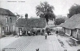 L'ancienne tuilerie et sa place