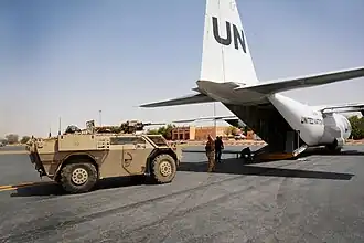 Fennek aux couleurs des Nations Unies.