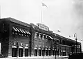 Le bâtiment principal du Fenway Park.