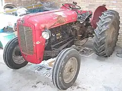 Massey Ferguson MF 35.