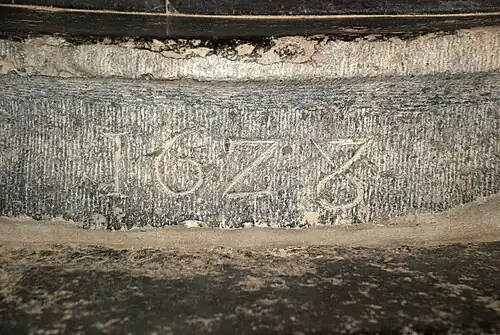 Le millésime «&nbsp;1628&nbsp;».