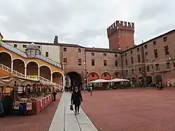 Piazza del Municipio.