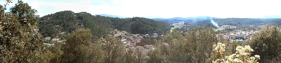 Vue de Flassans sur Issole, de "ville".