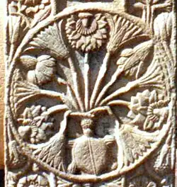 Médaillon de fleur.