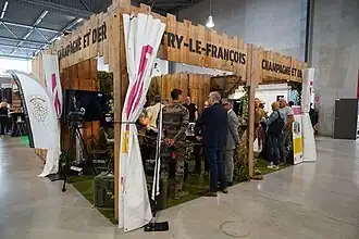 Le 5e régiment de dragons ;