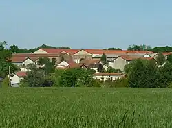 L'ancienne tuilerie Perrusson vue du sud-ouest.