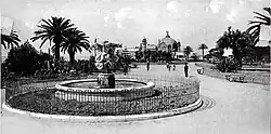La fontaine au début du XXe&nbsp;siècle.