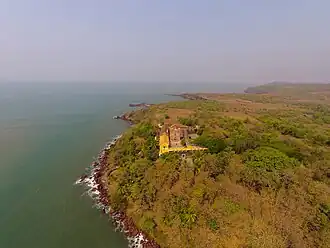 Description de cette image, également commentée ci-après