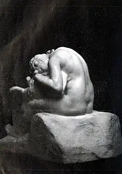 Léda et le cygne par Francis Derwent Wood.