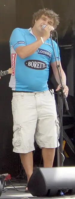 Description de cette image, également commentée ci-après