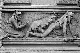 Détail d'une frise du bâtiment