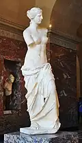 Aphrodite dite "Vénus de Milo". Fin du IIe&nbsp;siècle.H. 2,02&nbsp;m. Louvre