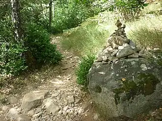 GR 10, balisage de l'accès à Bassiès