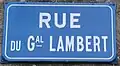 plaque de rue dans son village natal.