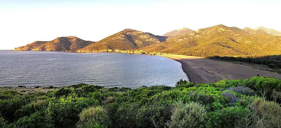 Vue du golfe de Galéria.