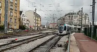 Départ de Gargan d'une rame en direction de Montfermeil.