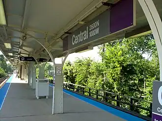 Image illustrative de l’article Central (ligne mauve du métro de Chicago)