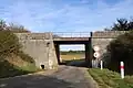 Le pont du chemin de fer (ancienne voie ferrée Chalindrey / Gray.