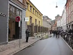 Flowers in front of the Copenhagen Syngagoue in March after the 2015 Copenhagen attacks in February.