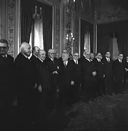 Description de l'image Gronchi Fanfani IV 1962.jpg.