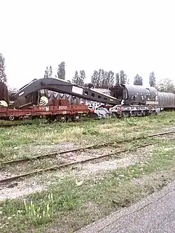 Grue de la SNCF d'une capacité de 85&nbsp;t, issue des ateliers John Cockerill